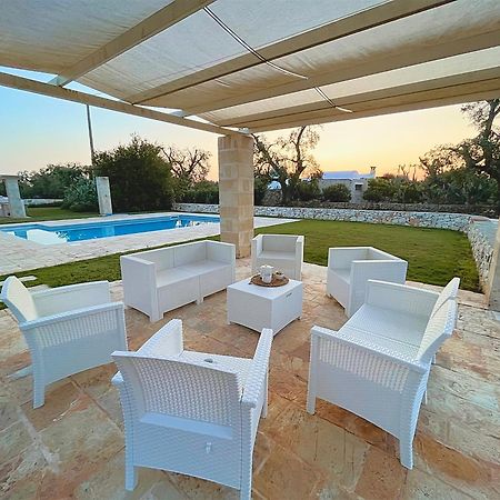Trullo Al Guappo D'Oro Villa ออสตูนี ภายนอก รูปภาพ
